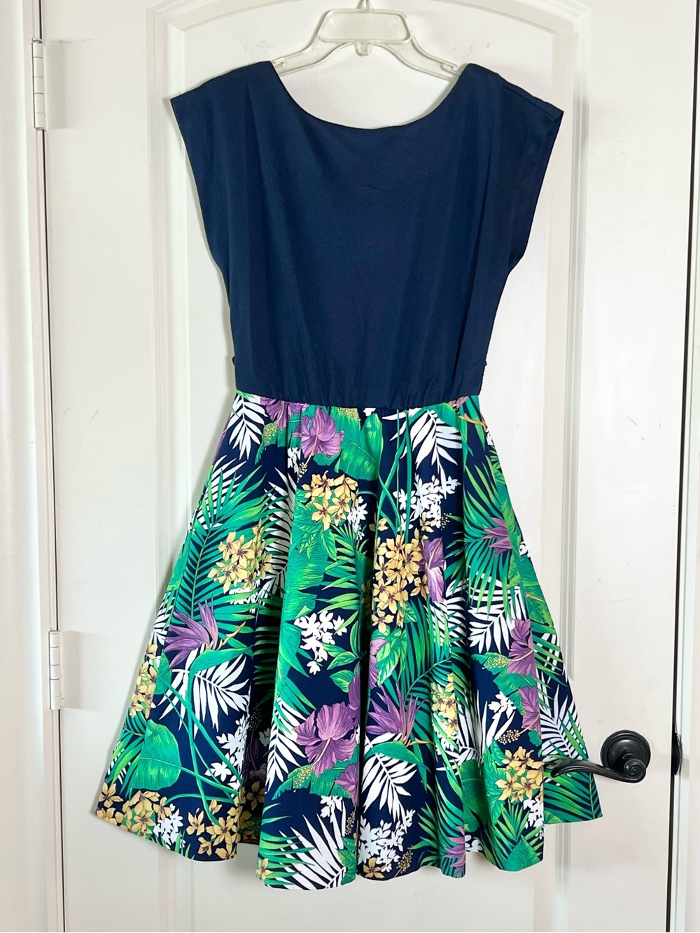 In Cinq Vintage 80s Tropical Floral Full Skirt Dress Navy Blue Knit Pocket M L